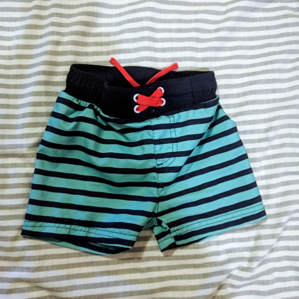 Cat & Jack striped swim trunks - 18m